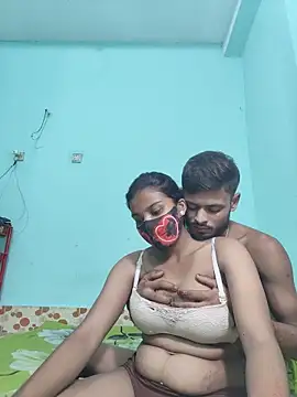 Hot-Couple4 online show from 06-05-26, 04:13