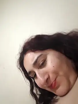 Snapshot of atesli_zumra chatting on 04-12-26, 09:42 atesli zumra online show from 04-12-26, 09:42