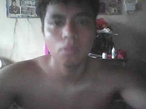 Snapshot of Axel_BABY chatting on 04-15-26, 02:35 Axel BABY online show from 04-15-26, 02:35