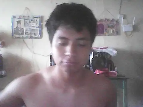 Snapshot of Axel_BABY chatting on 05-11-26, 03:40 Axel BABY online show from 05-11-26, 03:40
