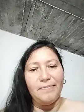 Snapshot of Dayis_2 chatting on 06-11-26, 02:53 Dayis 2 online show from 06-11-26, 02:53