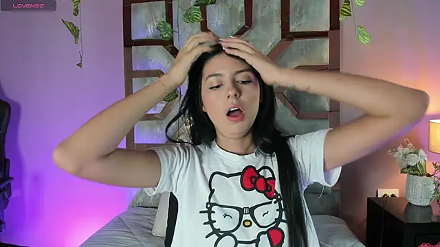 VIOLET 19XXX online show from 06-10-26, 12:37