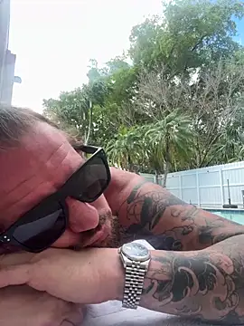 youngwildfreee online show from 04-13-26, 03:28