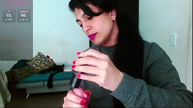 diosa gil online show from 07-13-26, 01:52