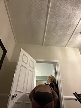 SweetSinsation online show from 04-10-26, 07:07