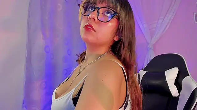 honey m00n online show from 04-10-26, 06:45