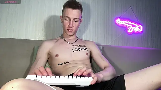 Travis Gracile online show from 05-22-26, 07:59