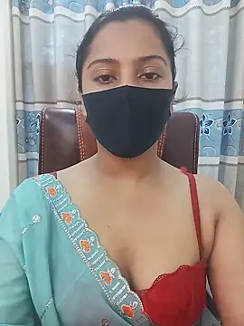 Snapshot of zareen_approach chatting on 06-16-26, 10:40 zareen approach online show from 06-16-26, 10:40