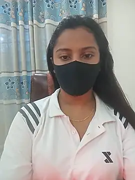 Snapshot of zareen_approach chatting on 06-27-26, 11:04 zareen approach online show from 06-27-26, 11:04
