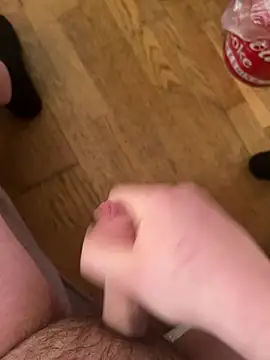 Snapshot of paullove69 chatting on 04-10-26, 10:42 paullove69 online show from 04-10-26, 10:42