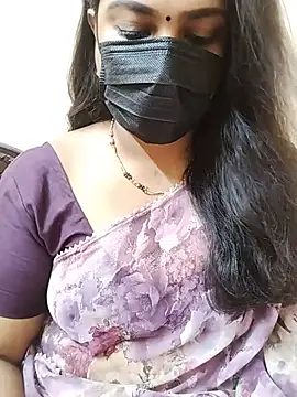 Stephaniee27 online show from 07-10-26, 06:17