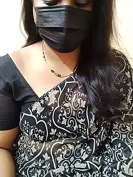 Stephaniee27 online show from 07-16-26, 09:37