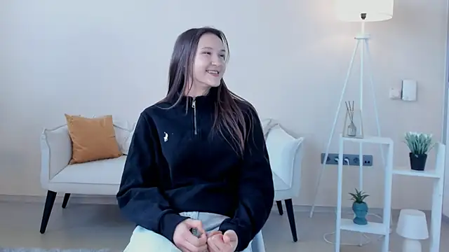 MellieLaliberte online show from 04-18-26, 11:03