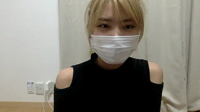  Misa misako  online show from 04-25-26, 11:35