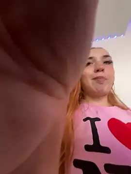 Sapphirelustxo online show from 06-19-26, 03:38