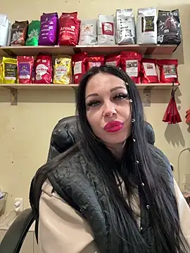 Snapshot of Alenka_ki chatting on 04-29-26, 07:34 Alenka ki online show from 04-29-26, 07:34