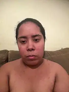 Tainesilva online show from 04-28-26, 03:22