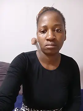 Snapshot of DimpleQueen_01 chatting on 06-12-26, 04:22 DimpleQueen 01 online show from 06-12-26, 04:22