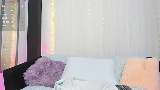 Snapshot of Sofia_Mature_ chatting on 06-09-26, 07:25 Sofia Mature online show from 06-09-26, 07:25