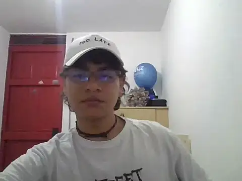 xhecho uzumaki online show from 05-09-26, 05:12