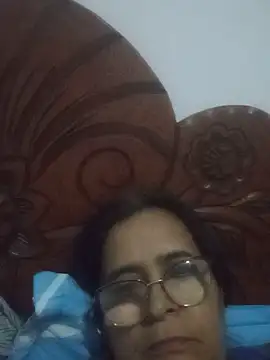 Snapshot of PienCanela chatting on 06-05-26, 02:51 PienCanela online show from 06-05-26, 02:51
