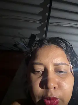 Snapshot of Ninibella chatting on 04-14-26, 03:45 Ninibella online show from 04-14-26, 03:45