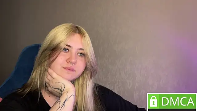 CuteUna online show from 04-18-26, 09:46