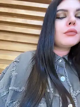 AmeliaBronze online show from 04-16-26, 07:20