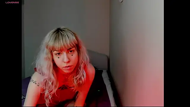 Violet Haaze online show from 04-23-26, 11:09