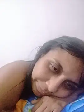 Snapshot of MELIZ_QUEEN chatting on 06-06-26, 02:38 MELIZ QUEEN online show from 06-06-26, 02:38