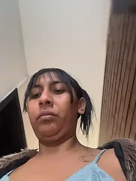 Snapshot of MELIZ_QUEEN chatting on 06-10-26, 11:42 MELIZ QUEEN online show from 06-10-26, 11:42