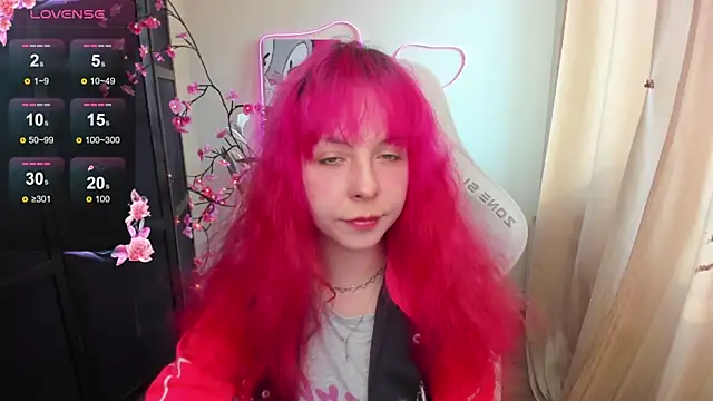 InfernoKitten online show from 04-17-26, 01:08