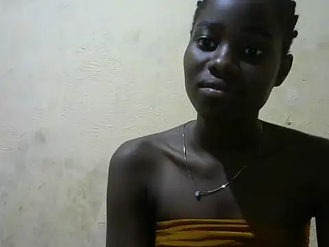 Snapshot of Rerpuss1 chatting on 04-13-26, 02:44 Rerpuss1 online show from 04-13-26, 02:44