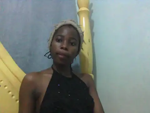Snapshot of Rerpuss1 chatting on 07-19-26, 01:26 Rerpuss1 online show from 07-19-26, 01:26