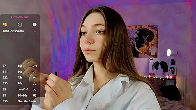 AuraLune   online show from 06-06-26, 02:55