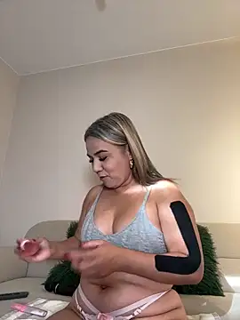 Camila Noer online show from 05-16-26, 12:37