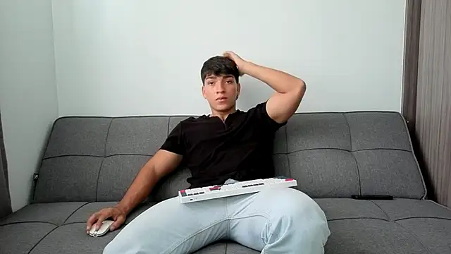 Snapshot of James_silva1 chatting on 04-22-26, 04:41 James silva1 online show from 04-22-26, 04:41