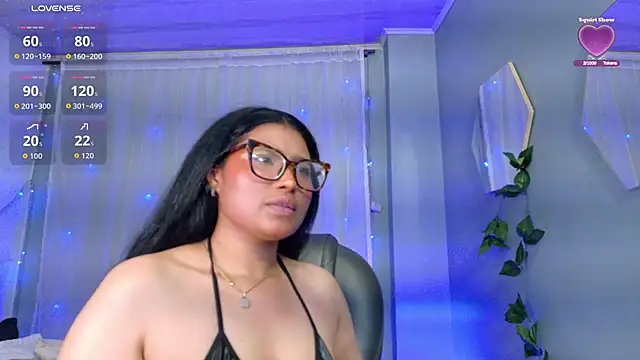 Snapshot of Silvana_lorc chatting on 04-29-26, 07:09 Silvana lorc online show from 04-29-26, 07:09