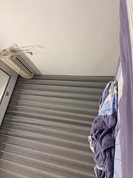 Yalotutu online show from 04-13-26, 04:23