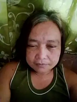 jeanyummytits online show from 05-21-26, 12:06