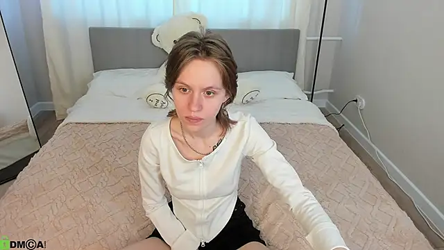 Snapshot of Milena_Milyan chatting on 05-02-26, 01:10 Milena Milyan online show from 05-02-26, 01:10