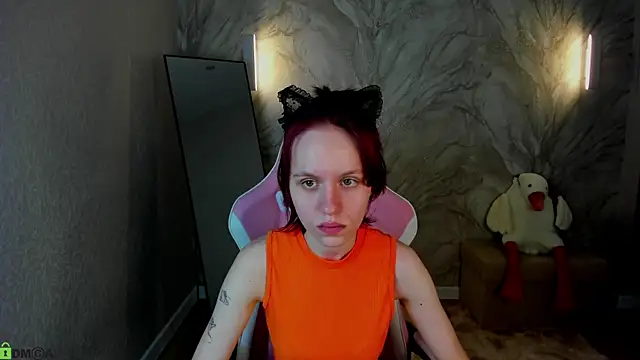 Snapshot of Milena_Milyan chatting on 05-15-26, 01:23 Milena Milyan online show from 05-15-26, 01:23