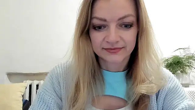 Snapshot of Severina7 chatting on 04-15-26, 07:10 Severina7 online show from 04-15-26, 07:10