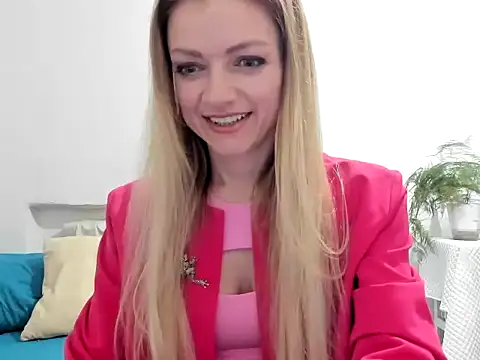 Snapshot of Severina7 chatting on 05-13-26, 08:49 Severina7 online show from 05-13-26, 08:49