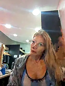 prretty15 online show from 07-06-26, 08:11