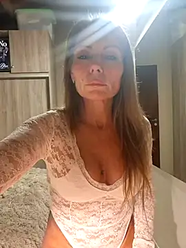 prretty15 online show from 07-28-26, 03:24