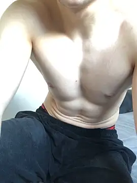 maxence 096 online show from 04-19-26, 04:39