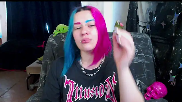 Neon Baddie online show from 04-19-26, 09:52