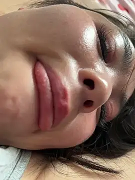 Shui Duoduo online show from 04-15-26, 02:18