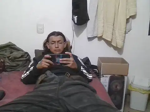 Indiio0 online show from 04-15-26, 05:03